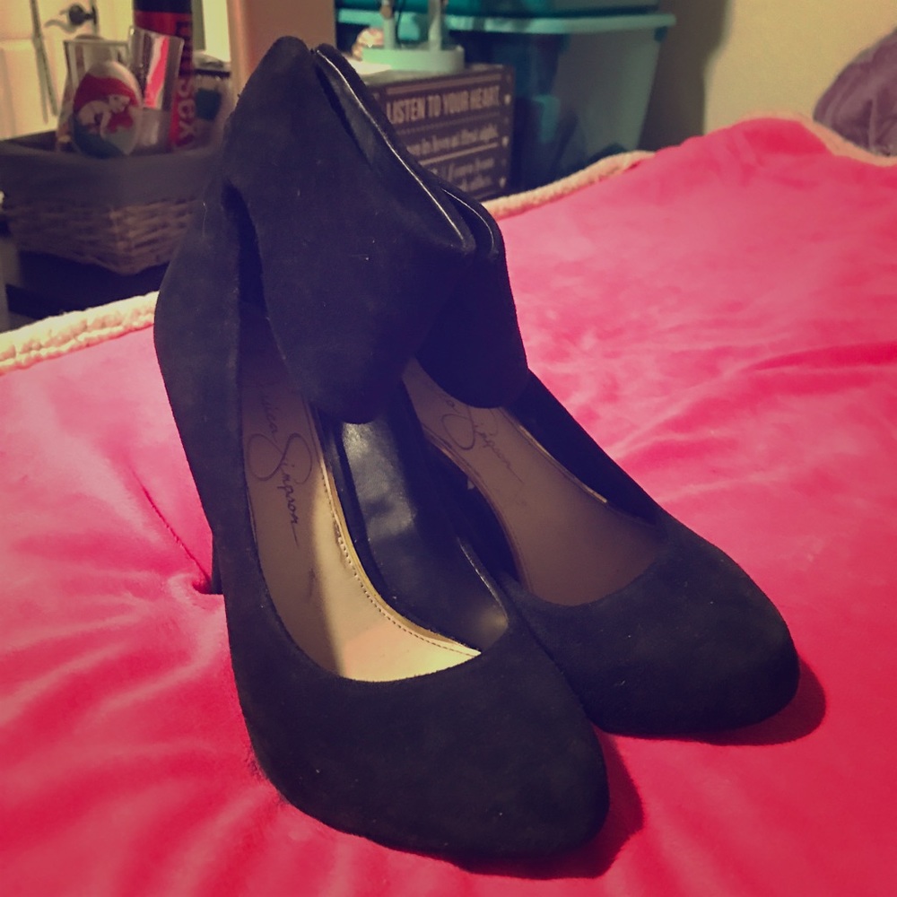 Jessica Simpson heels